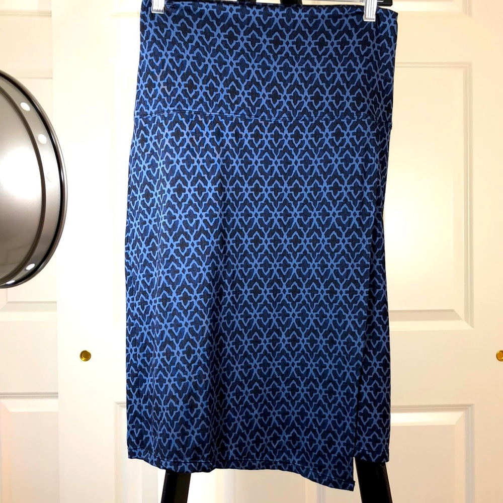 Soft Knit Pull-on MIDI Great for Travel